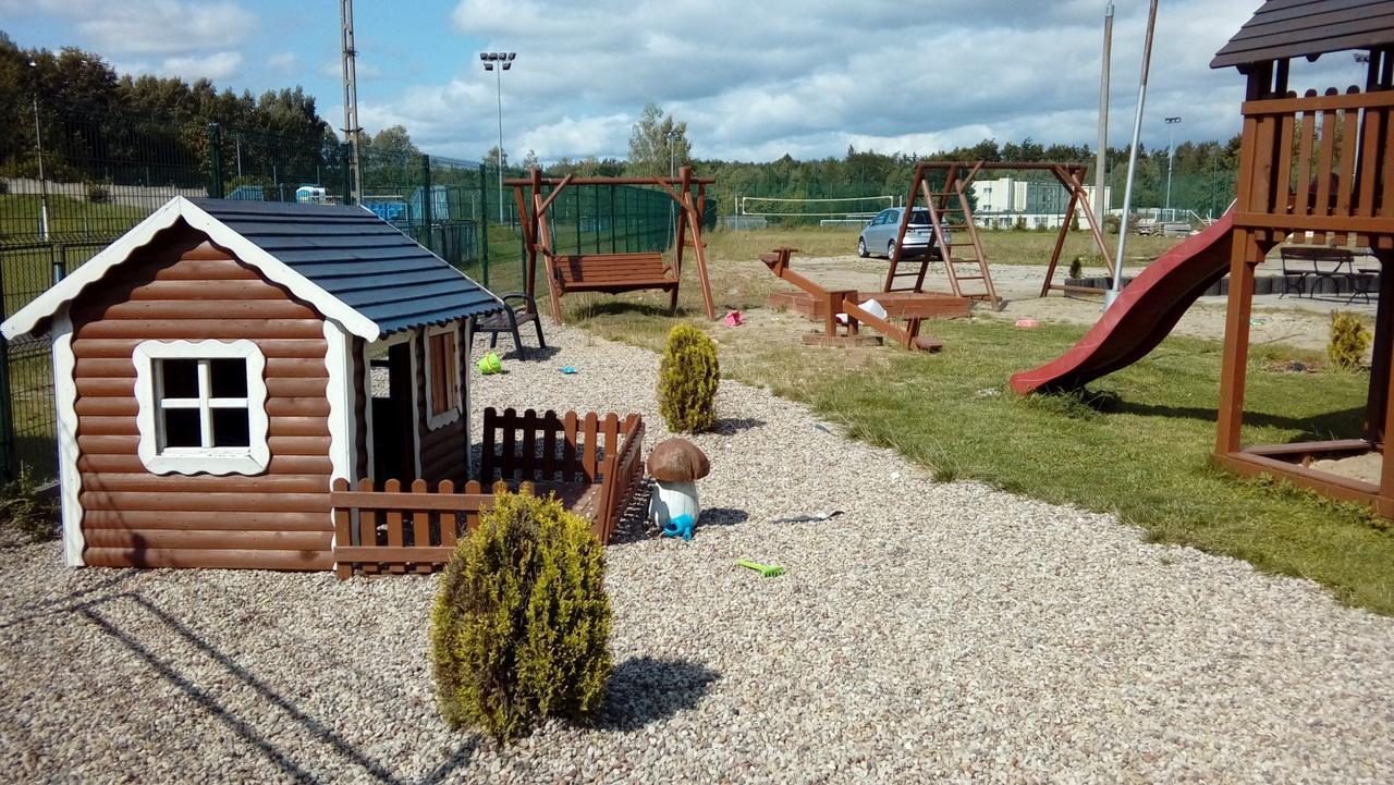 Hotel Milosz Restauracja, Basen Dla Dzieci, Sala Zabaw, Silownia Karthaus Exterior foto